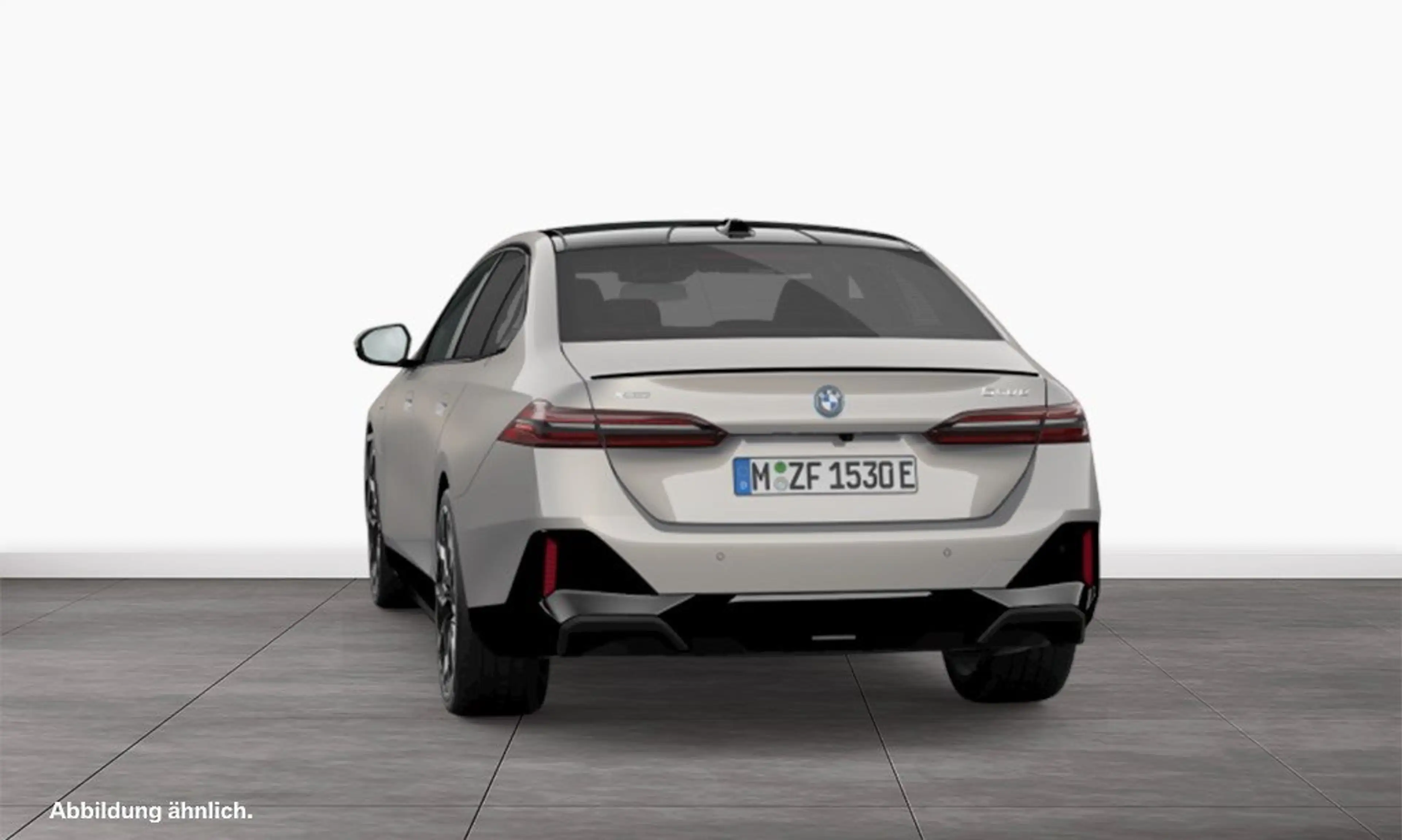 BMW 550 e xDrive M Paket Pro Panorma B&W HiFi 360° Kamera — photo 7