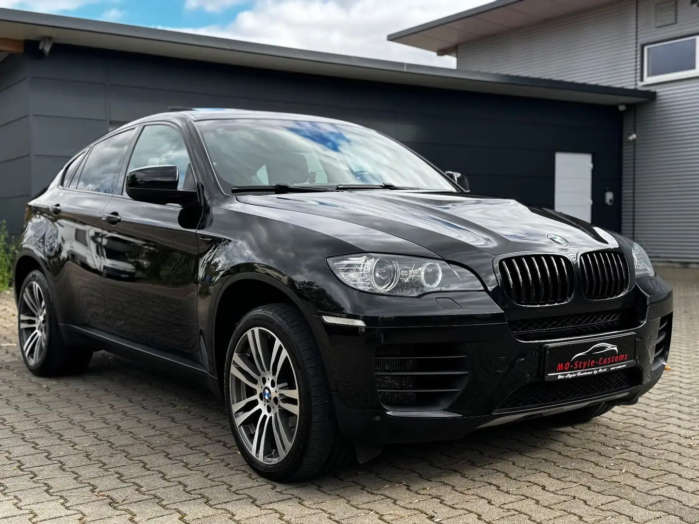 BMW X6 *BMW*X6 M50D*Active Sound Generator*Tüv NEU*AHK* Noir - 1