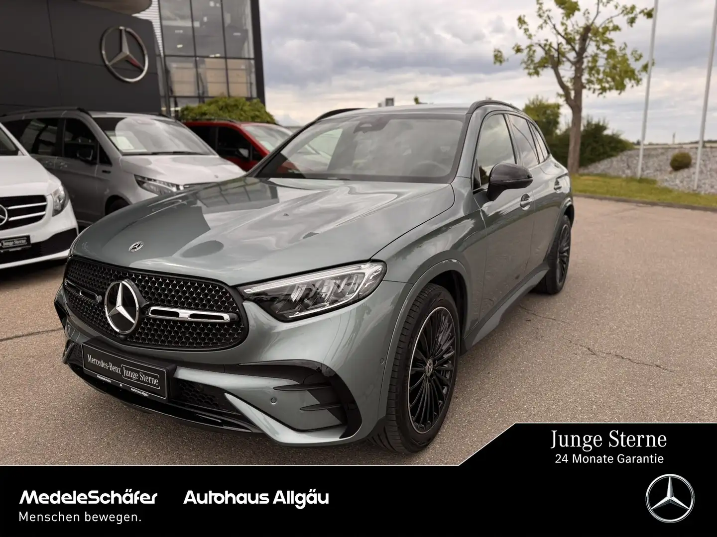 Mercedes-Benz GLC 220 GLC 220 d 4M AMG Night AHK LED Kam Distr Sound Tel Plateado - 1