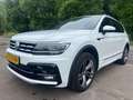 Volkswagen Tiguan Tiguan 2.0 TDI SCR 4MOTION DSG R-Line 7 PLACE Blanc - thumbnail 1