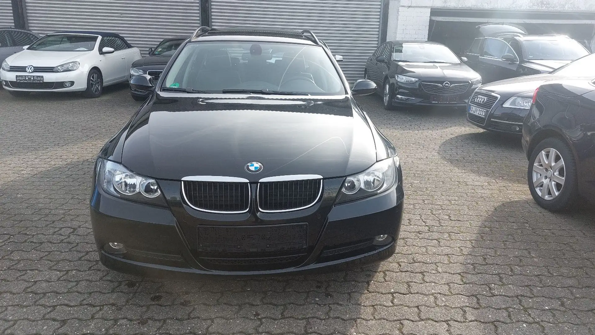 BMW 320 3 Touring 320i Noir - 2
