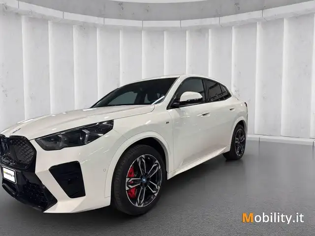 BMW iX2 edrive 20 MSport Pro