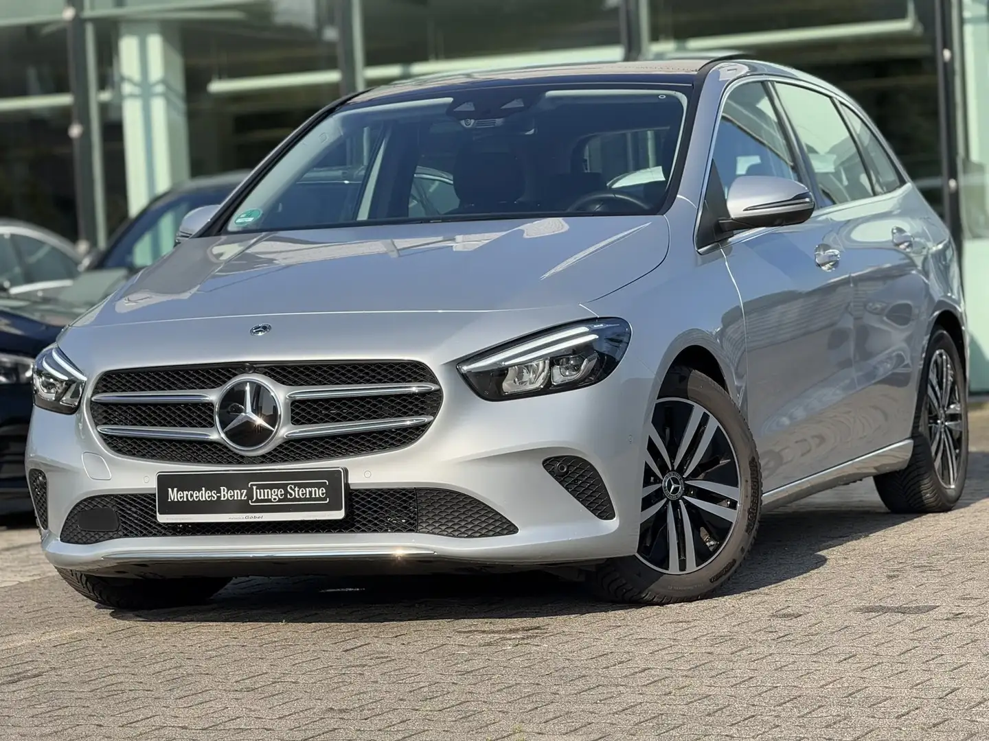 Mercedes-Benz B 250 PROG.*360°KAM*PANO*LED*KAMERA*AMBIENTE* Zilver - 1
