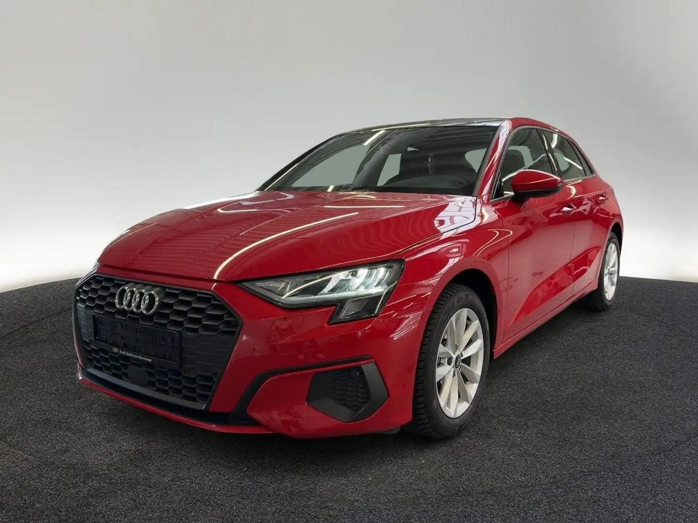 Audi A3 30 TFSI g-tron Pano AHK Navi virtua Rot - 2
