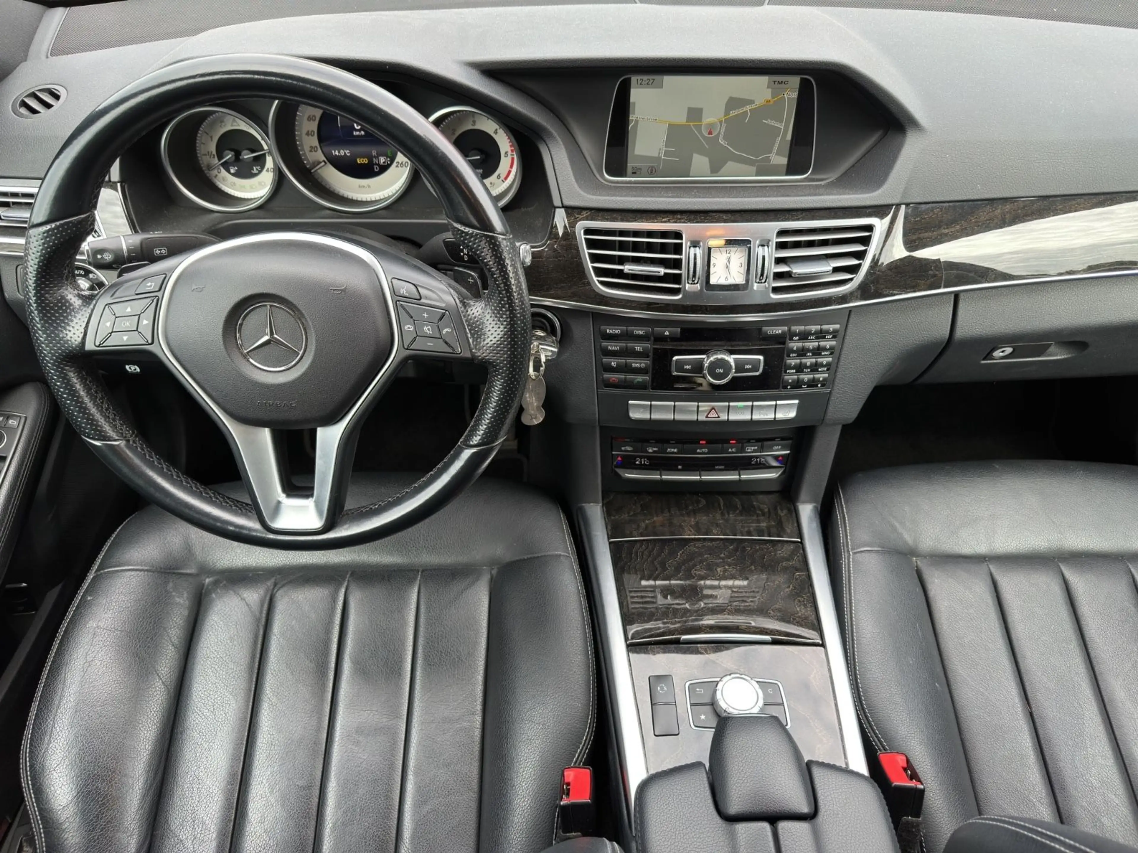 Mercedes-Benz E 220 CDI BlueEfficiency Navi LEDER LED PDC — photo 10