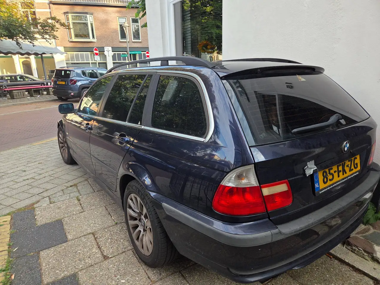 BMW 330 320i station, foto 5