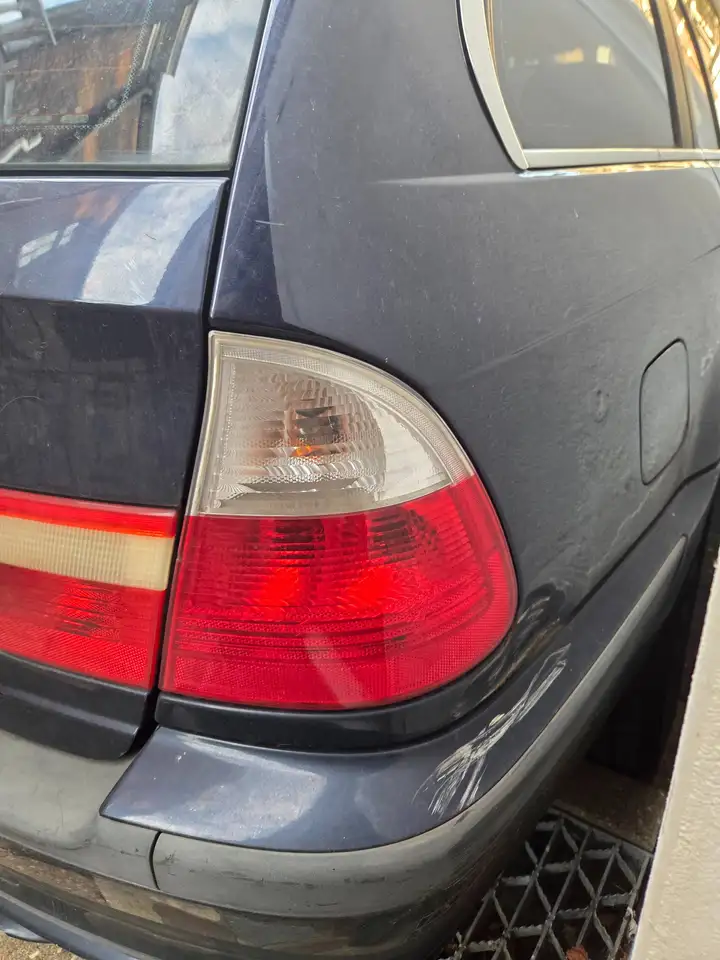 BMW 330 320i station, foto 6