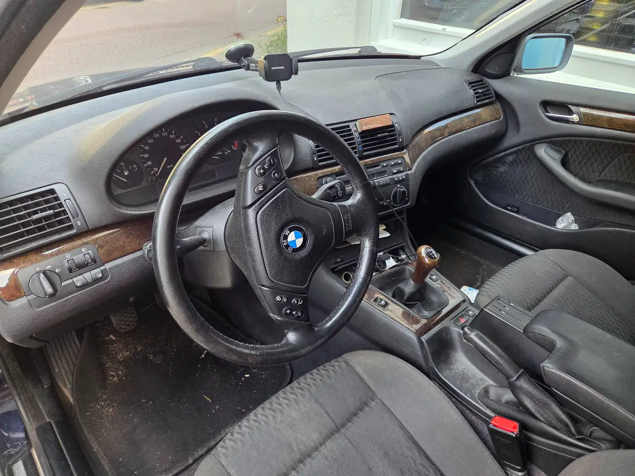 BMW 330 320i station, foto 8