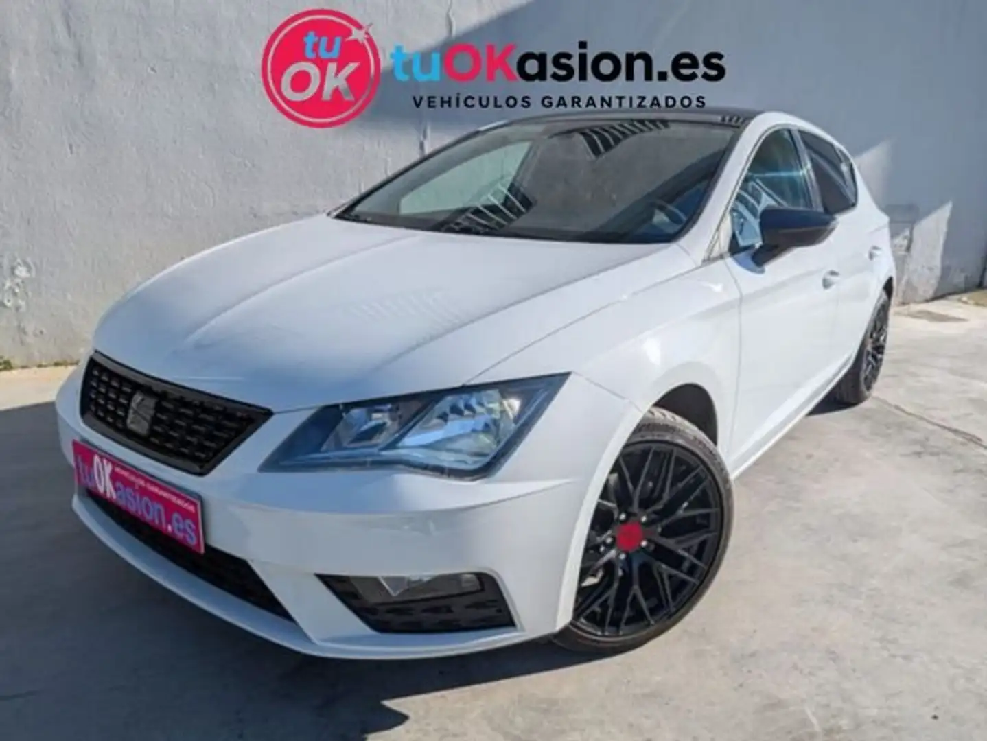 SEAT Leon 1.6TDi 115CV Blanco - 1