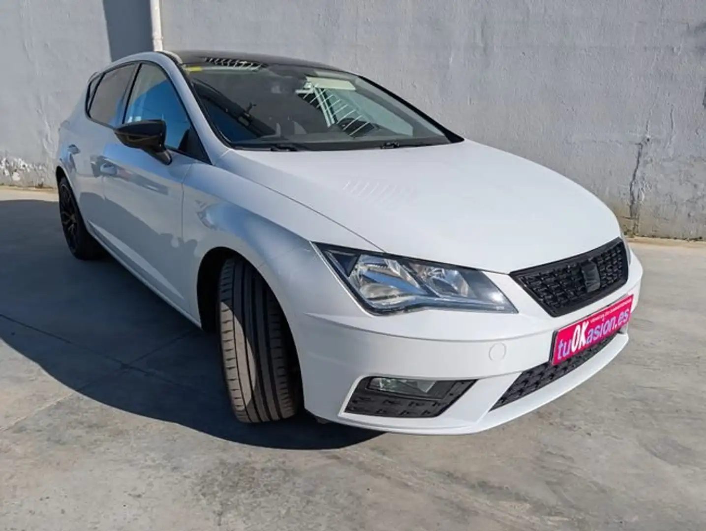 SEAT Leon 1.6TDi 115CV Blanco - 2