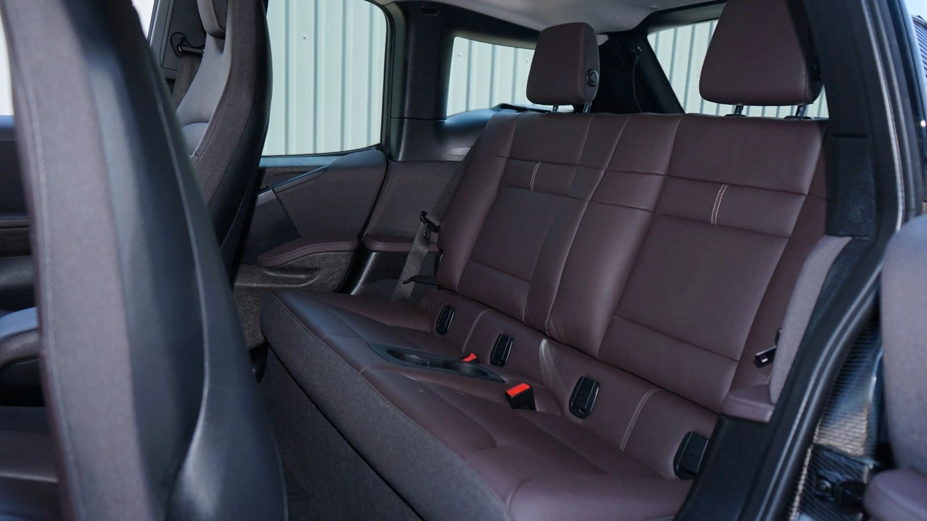BMW i3 120AH SPORT PAKET*TWO TONE*LEDER TRUFFLE*20" — photo 8