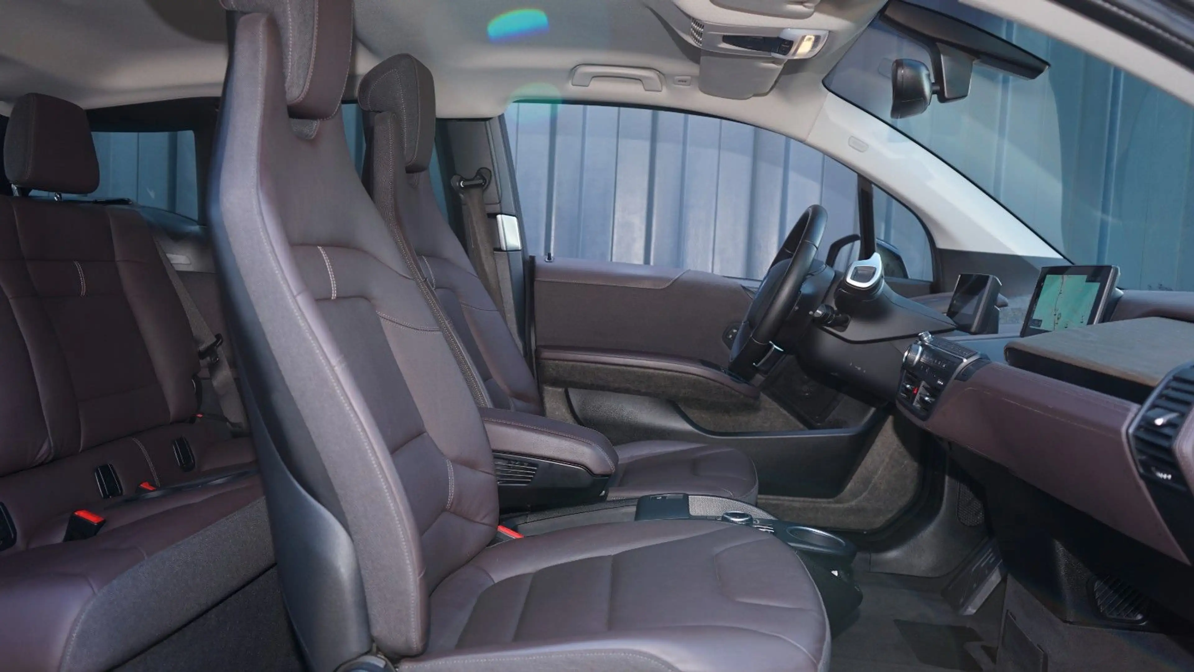 BMW i3 120AH SPORT PAKET*TWO TONE*LEDER TRUFFLE*20" — photo 7
