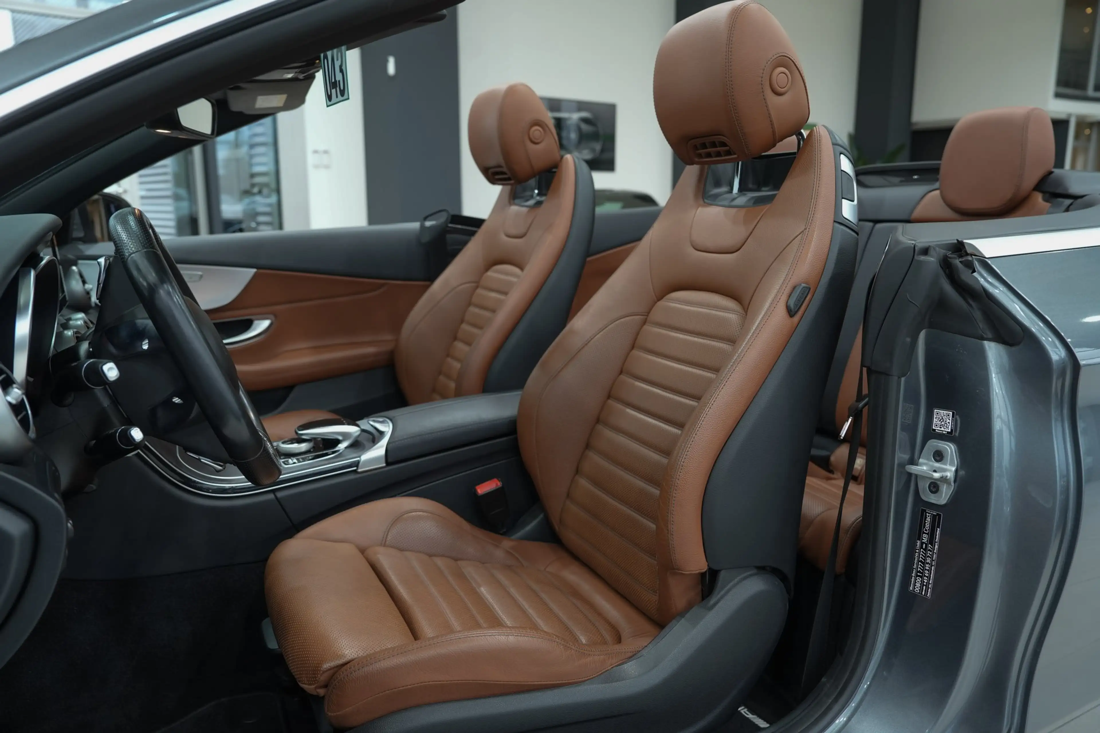 Mercedes-Benz C 400 Cabrio 4Matic*AMG-LINE*HIGH-LED*KAMERA* — photo 10