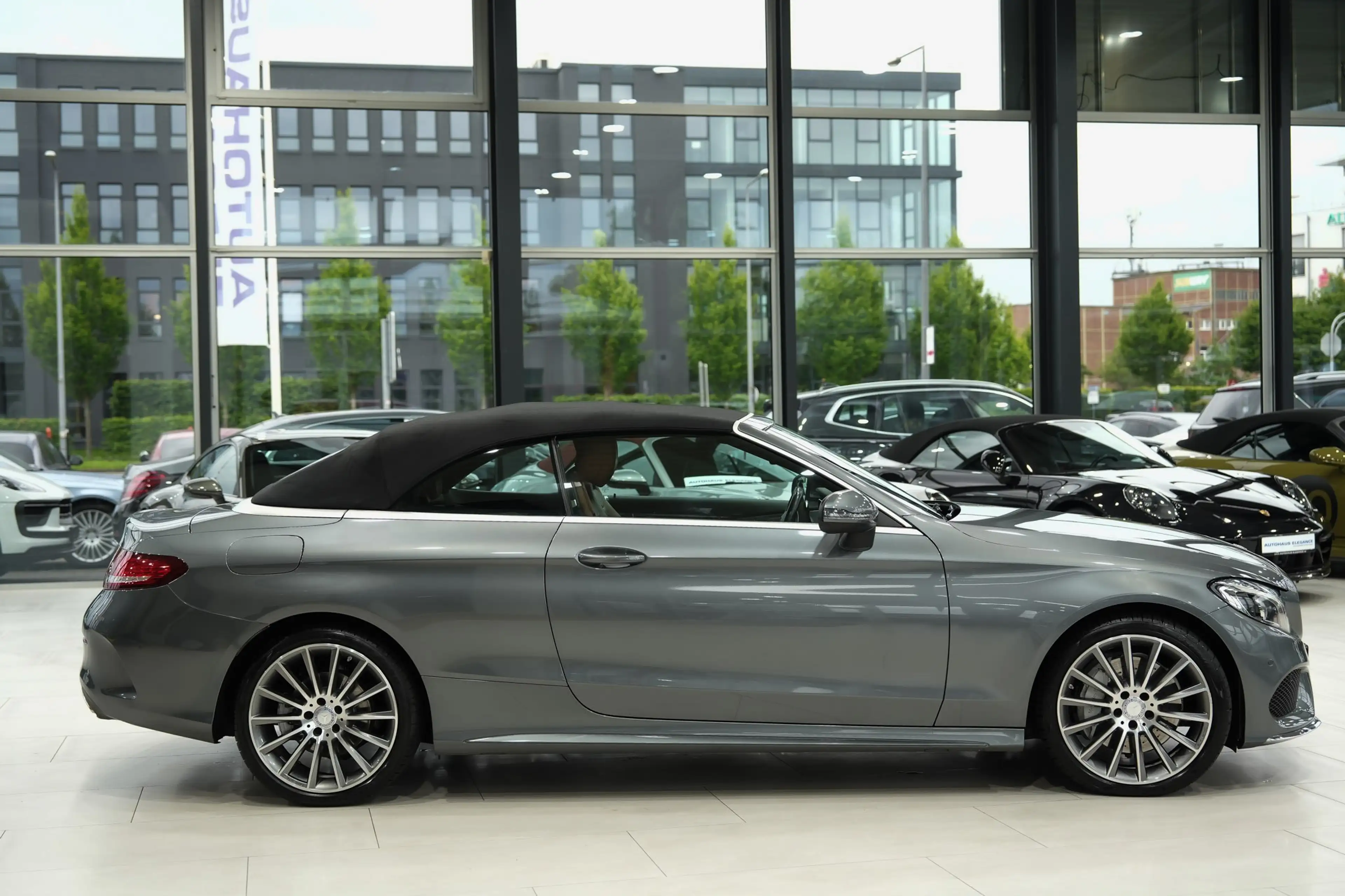 Mercedes-Benz C 400 Cabrio 4Matic*AMG-LINE*HIGH-LED*KAMERA* — photo 6
