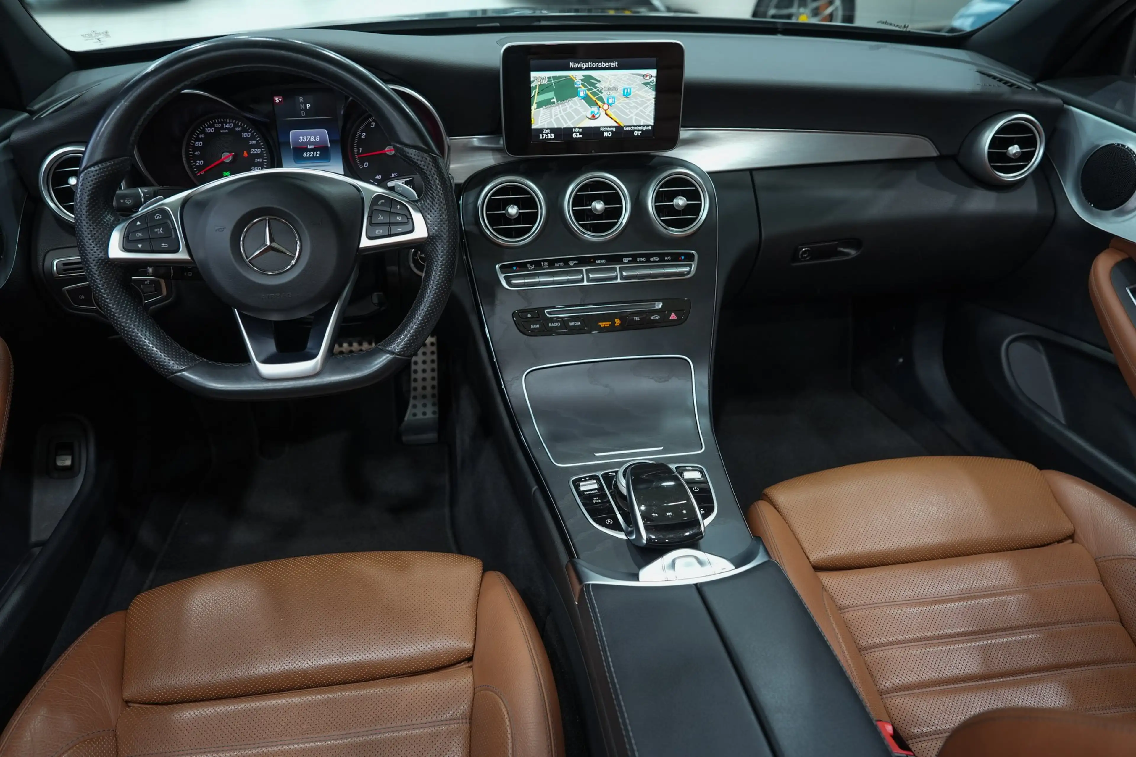 Mercedes-Benz C 400 Cabrio 4Matic*AMG-LINE*HIGH-LED*KAMERA* — photo 13