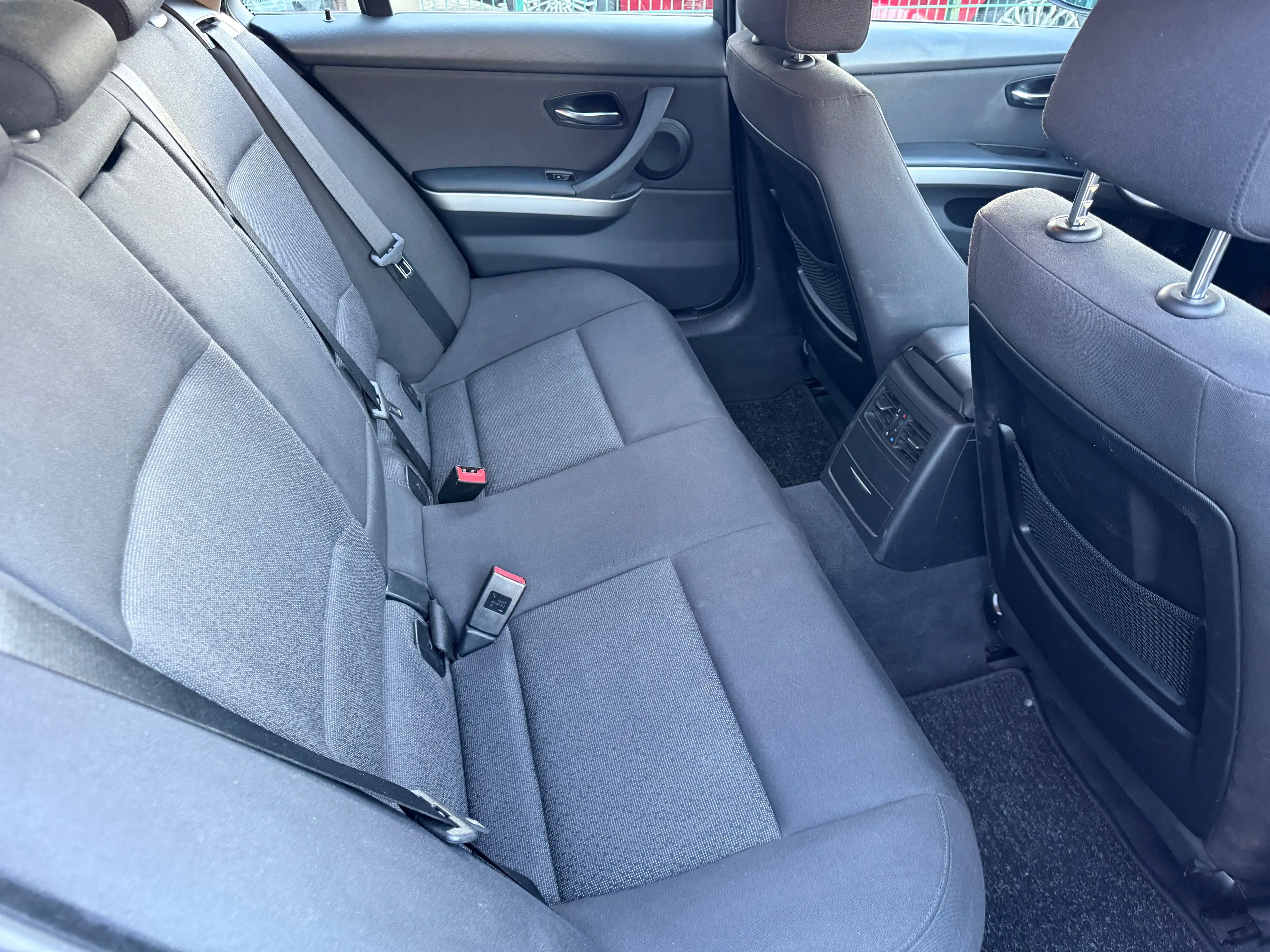 BMW 325 D Touring *nur 193 TKM*HU neu*2.Hand*Scheckheft*Navi*PDC*SHZ* — photo 11