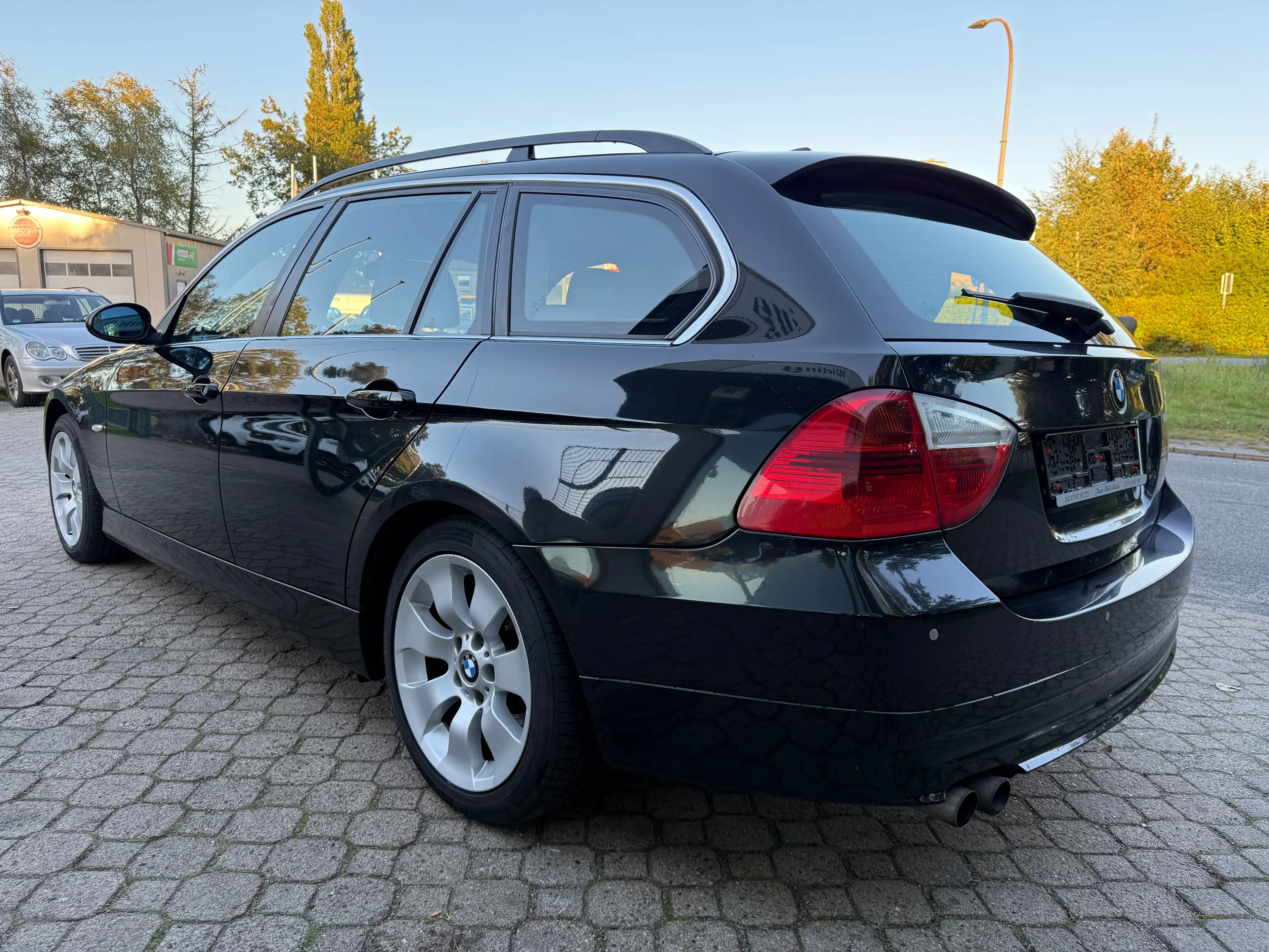 BMW 325 D Touring *nur 193 TKM*HU neu*2.Hand*Scheckheft*Navi*PDC*SHZ* — photo 8