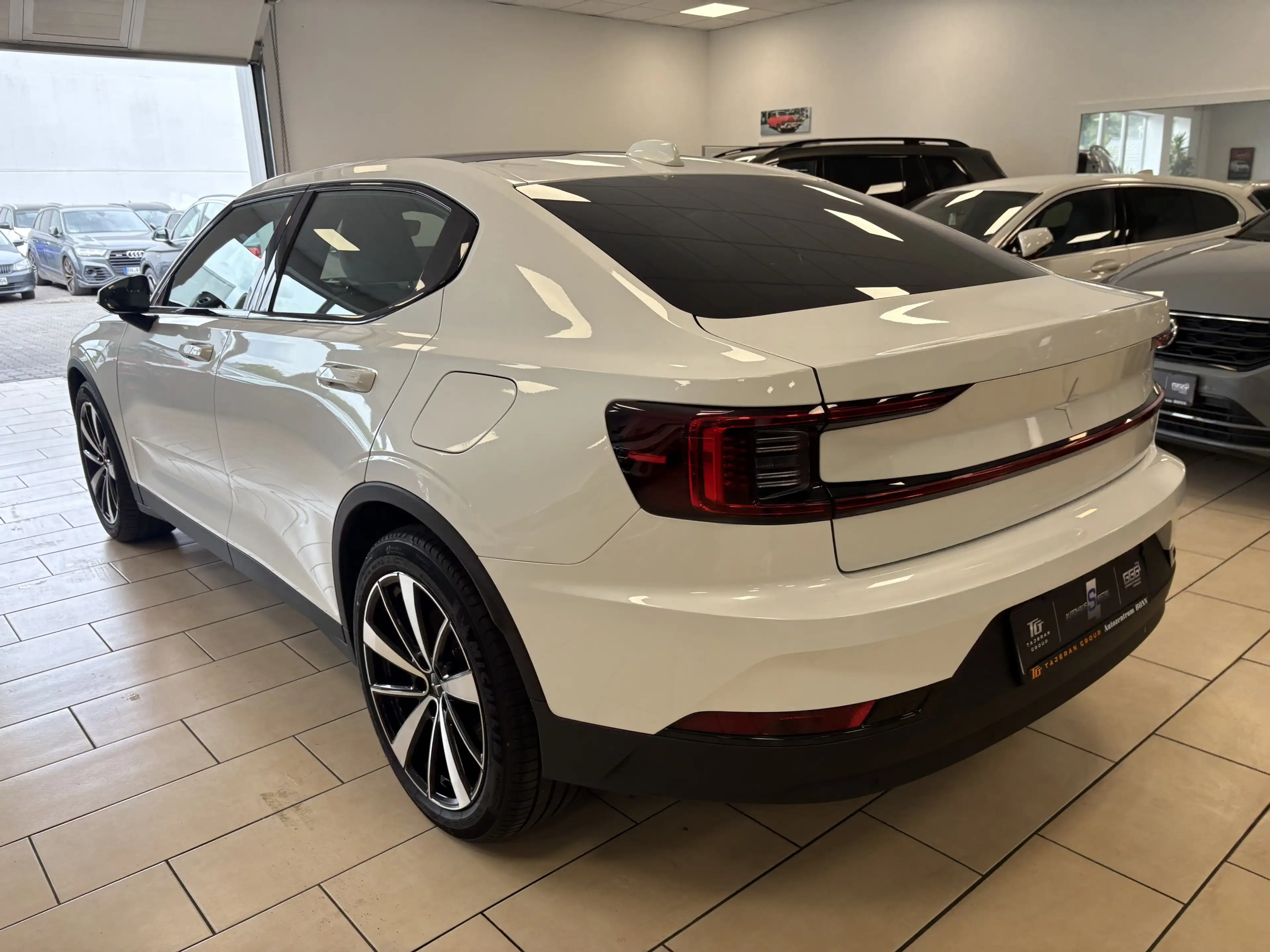 Polestar 2 Long Range Single Harman Kardon Leder Pano — photo 10