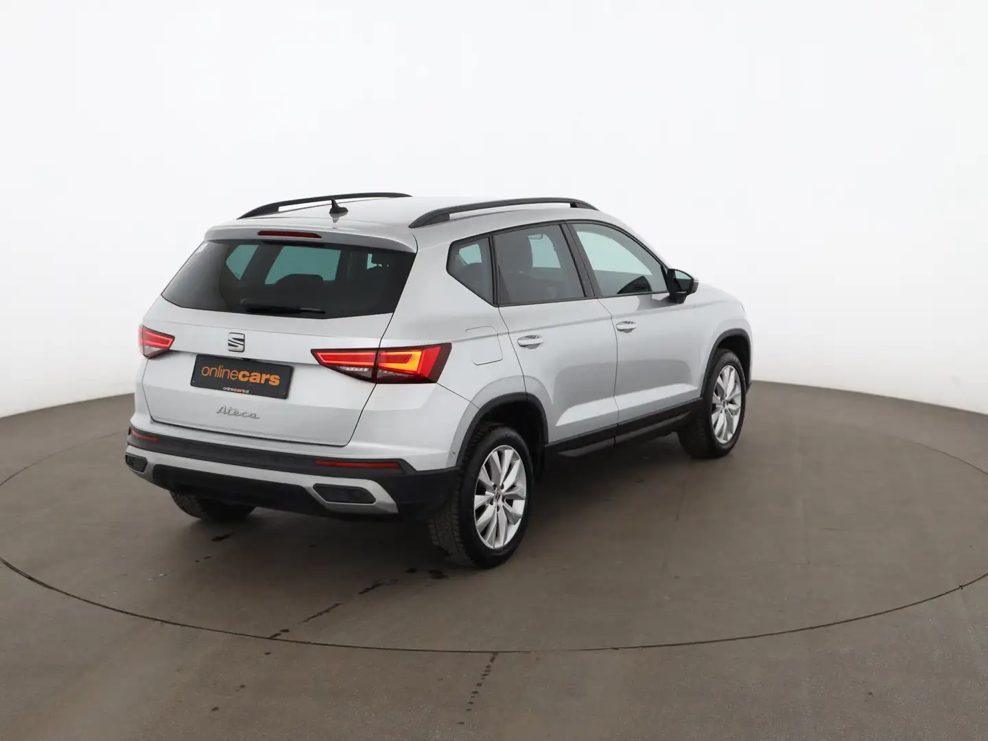 SEAT Ateca 1.5 TSI Style LED 360-CAM RADAR ASSIST PDC Silber - 2