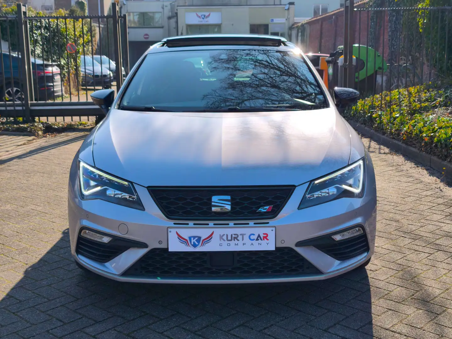 SEAT Leon 2.0 Cupra 300 / Camera / Active Cruise / CarPlay Argent - 2