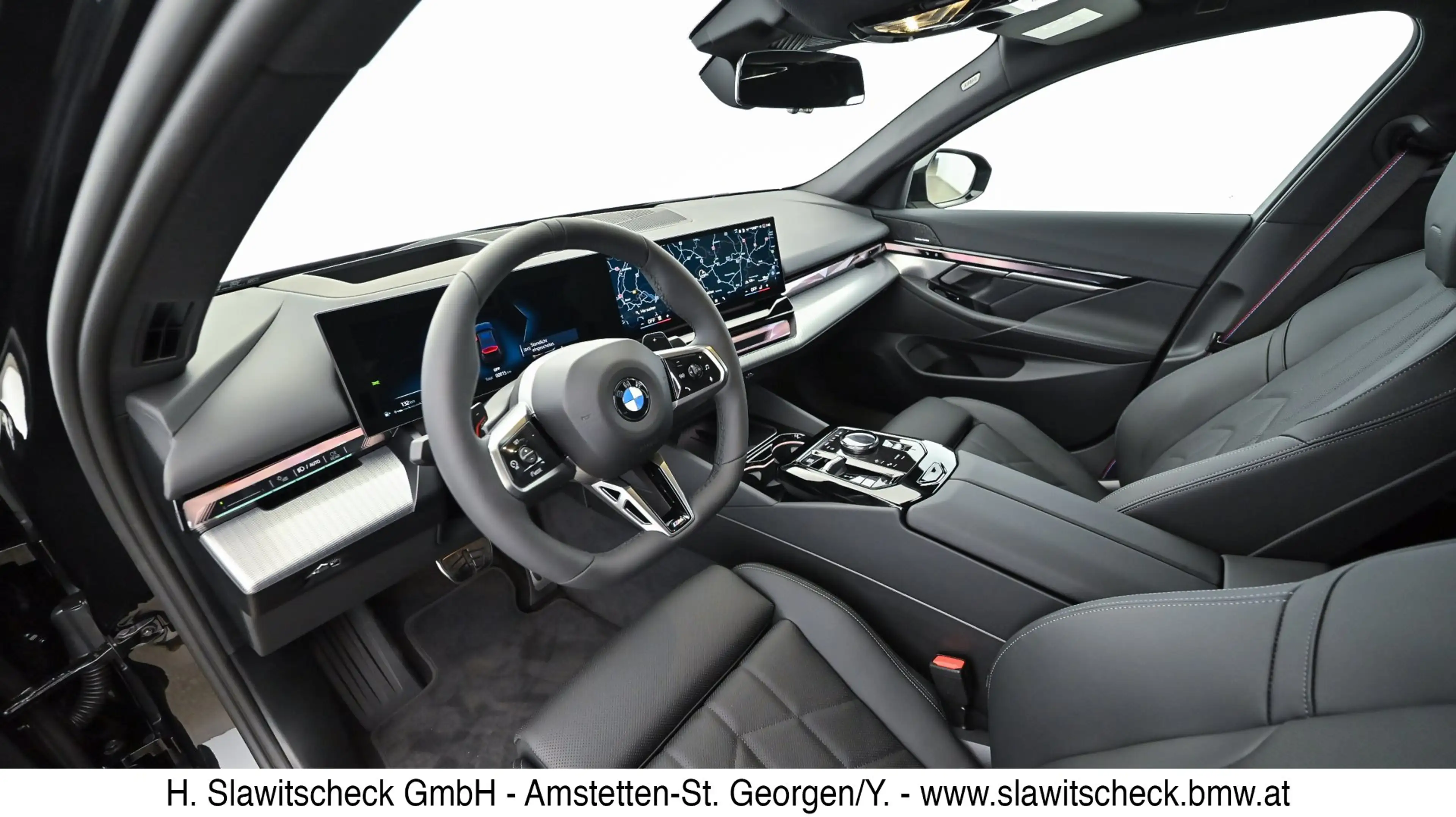 BMW 520 d xDrive G60 — photo 10