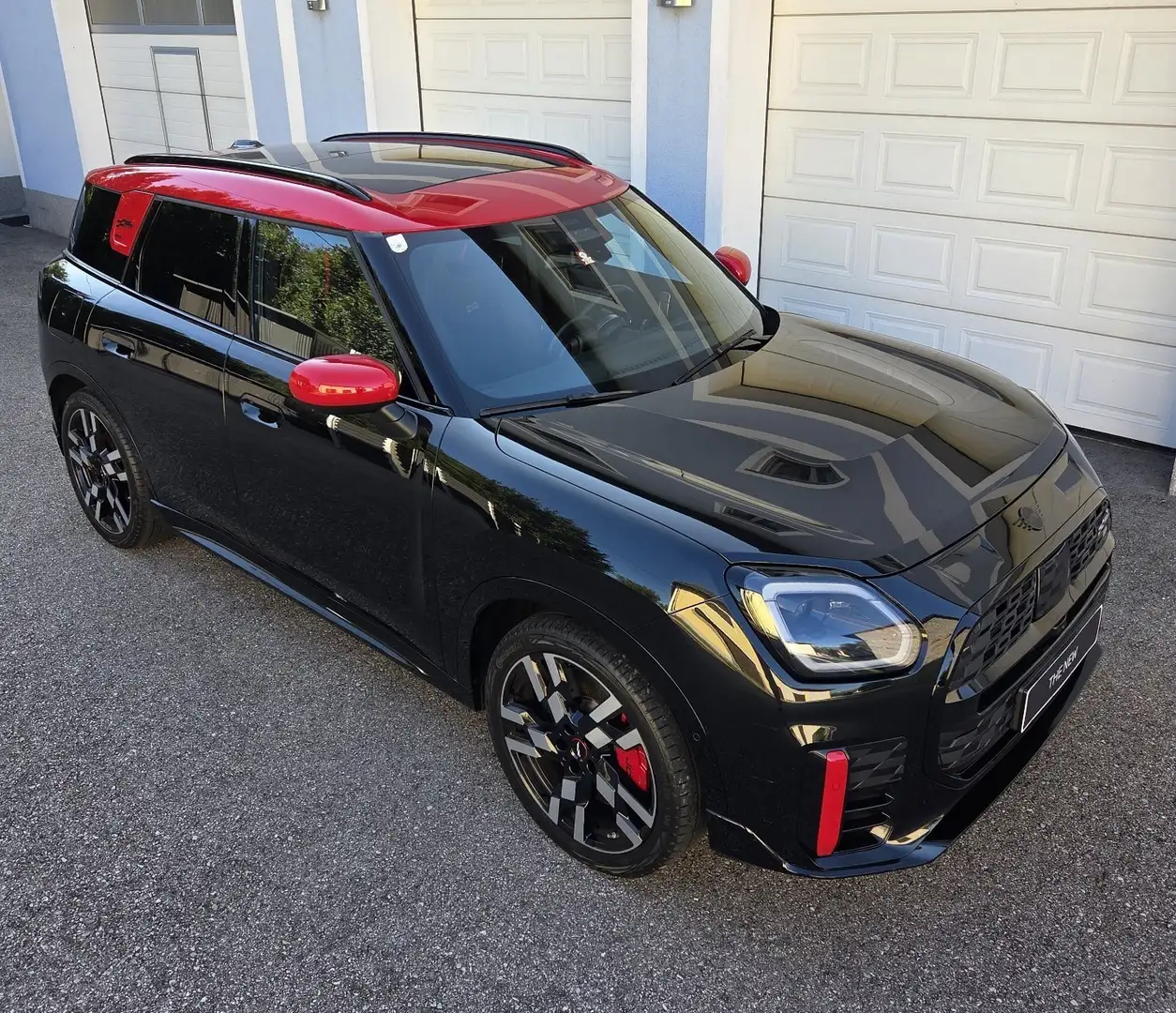MINI John Cooper Works Countryman Aut. All4 XL Vollausstattung 20 Zoll LED PANO AHK Schwarz - 2