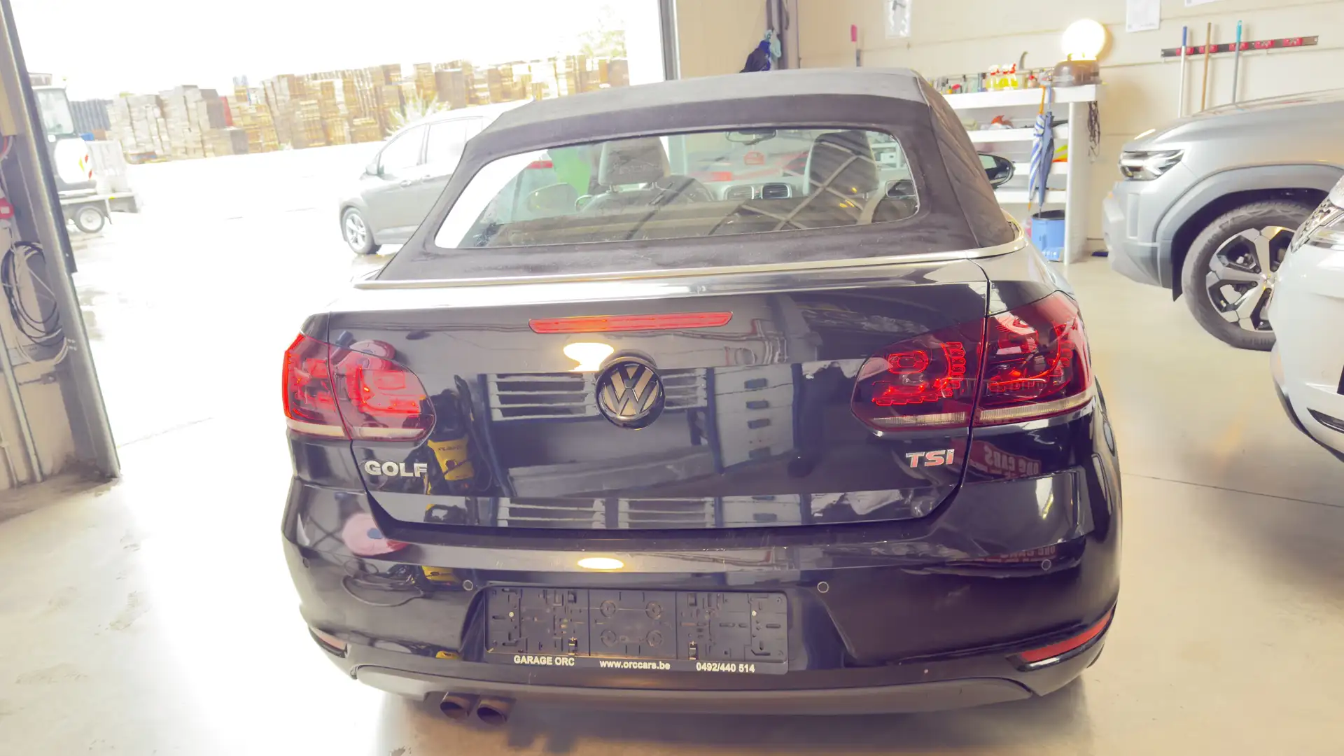 Volkswagen Golf Golf Cabrio 1.4 TSI BlueMotion DSG Exclusive Negro - 2