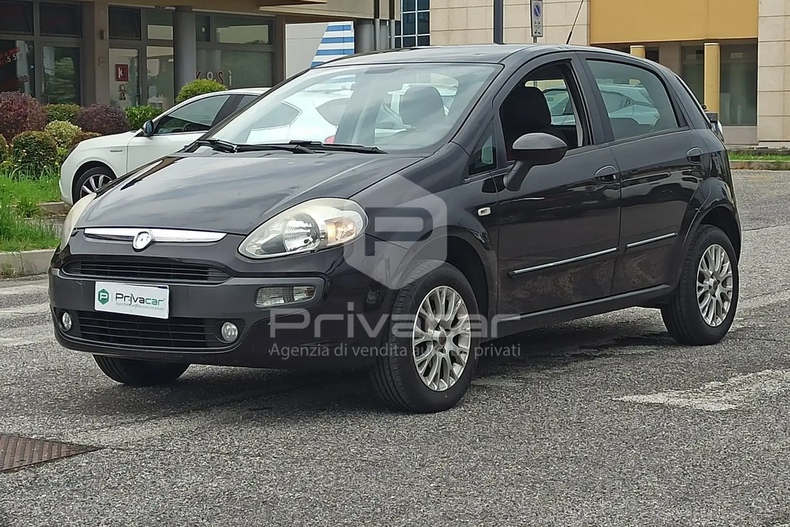 Fiat Punto Evo 1.4 5 porte Dynamic Natural Power NEOPATENTATI Zwart - 1