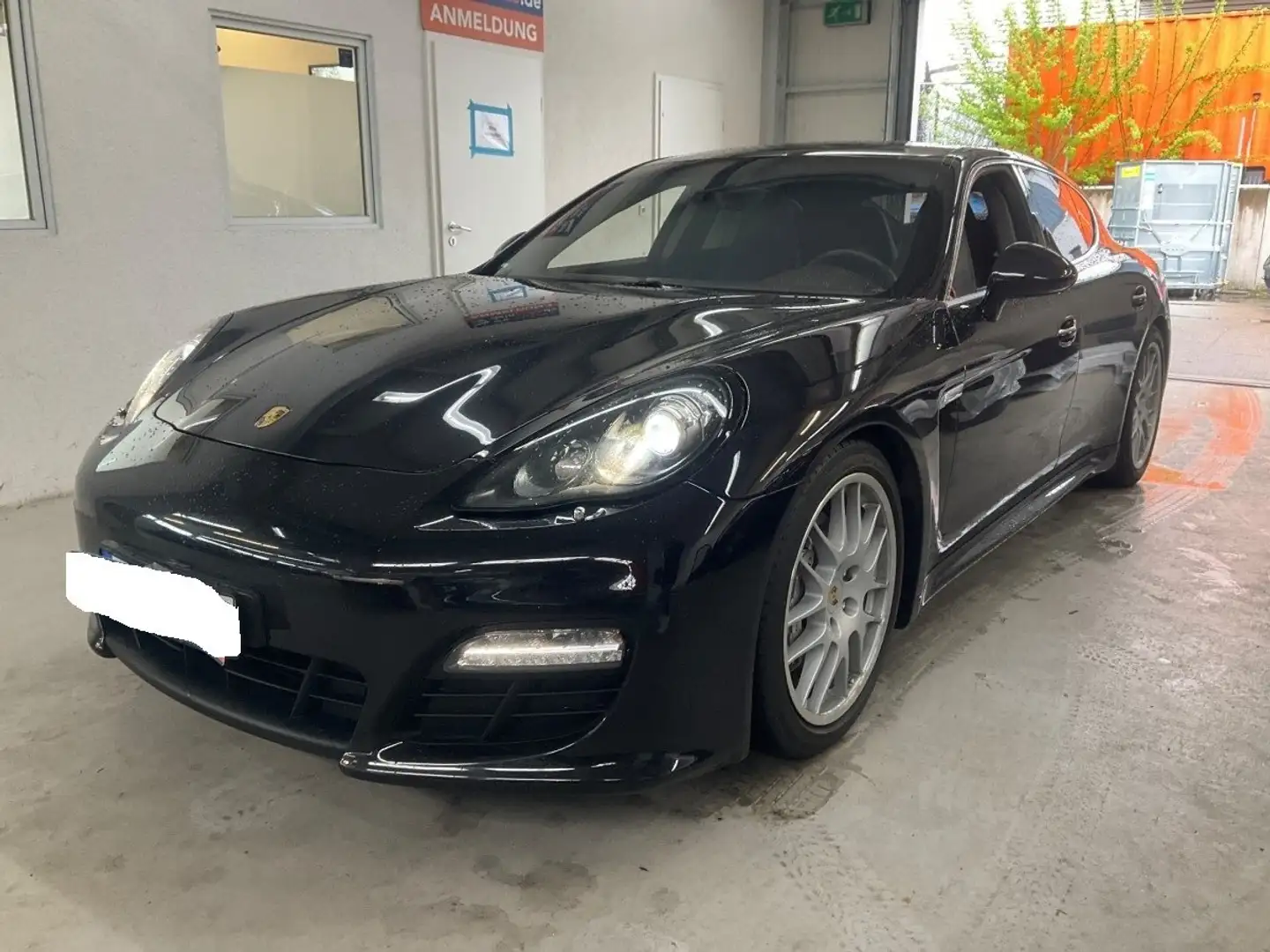 Porsche Panamera Panamera 4.8 4S crna - 1