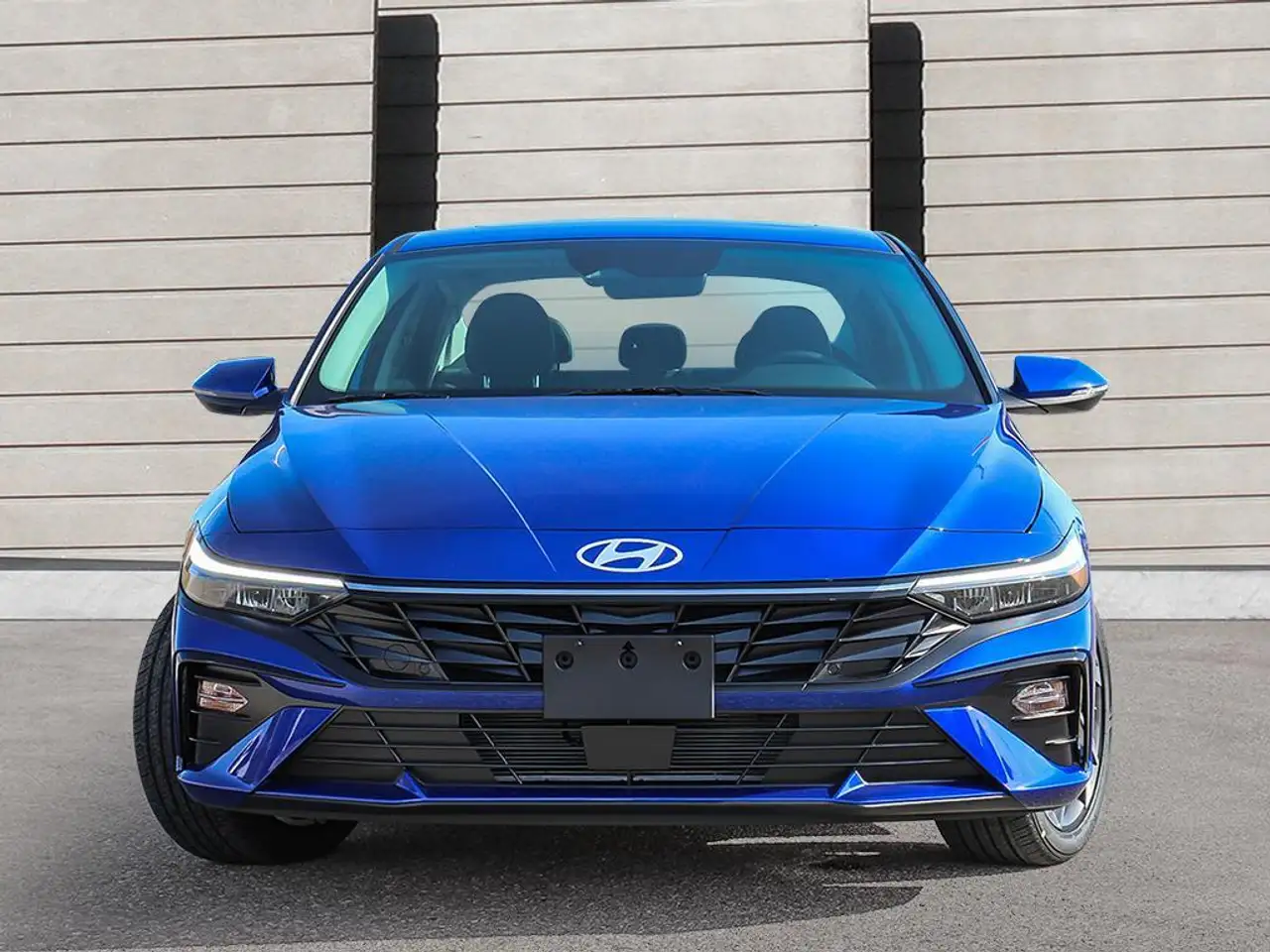 Hyundai ELANTRA снимка Hyundai ELANTRA