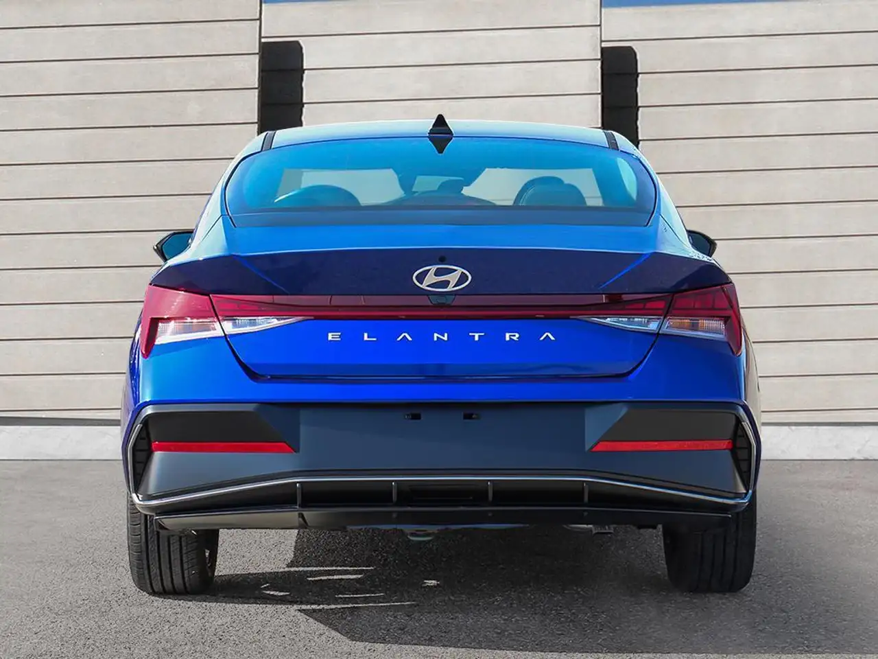 Hyundai ELANTRA снимка Hyundai ELANTRA