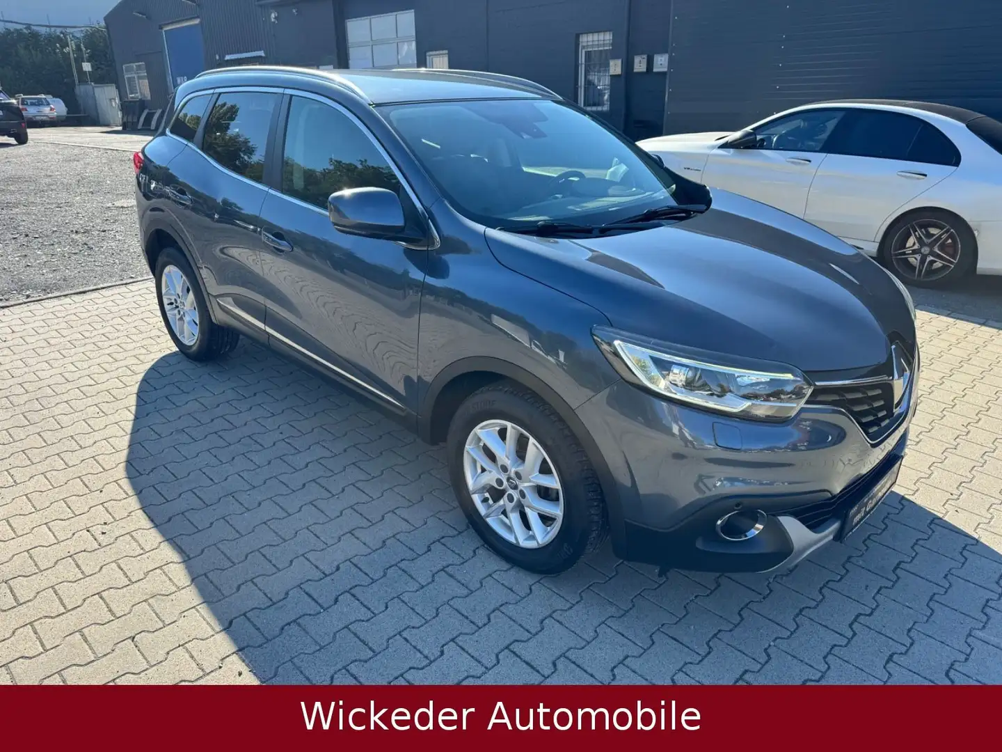 Renault Kadjar XMOD 4x4/Tüv Neu/Top Pflege Grau - 1