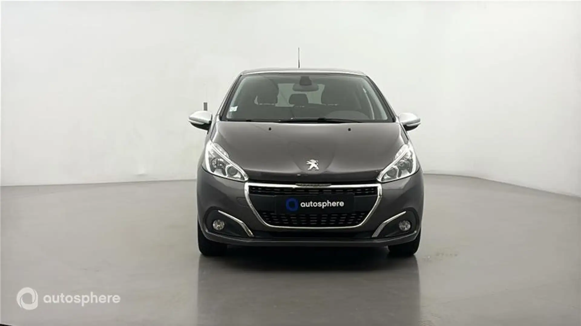 Peugeot 208 1.2 PureTech 82ch E6.c Signature 5p - 2