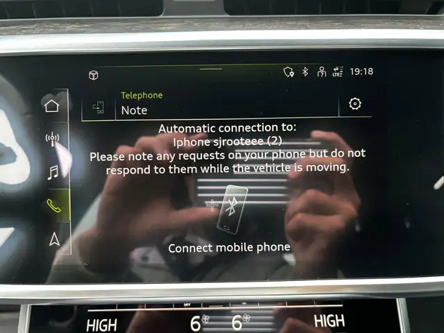 Audi A6 view 29