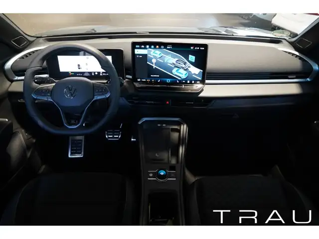 Volkswagen T-Roc view 13