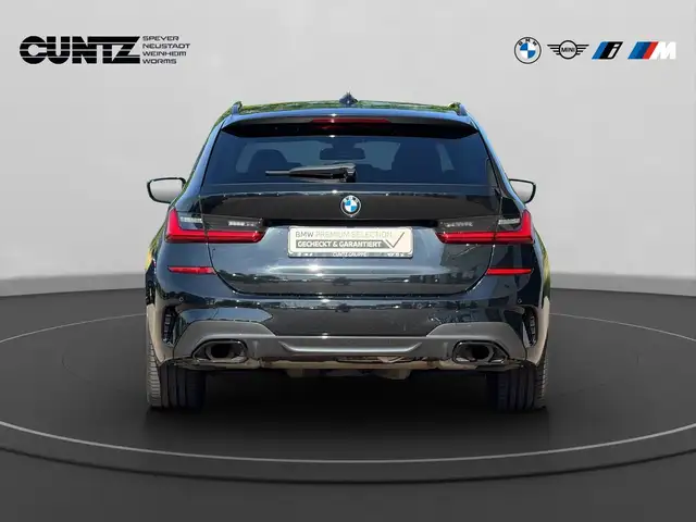 BMW 3 Series view 7
