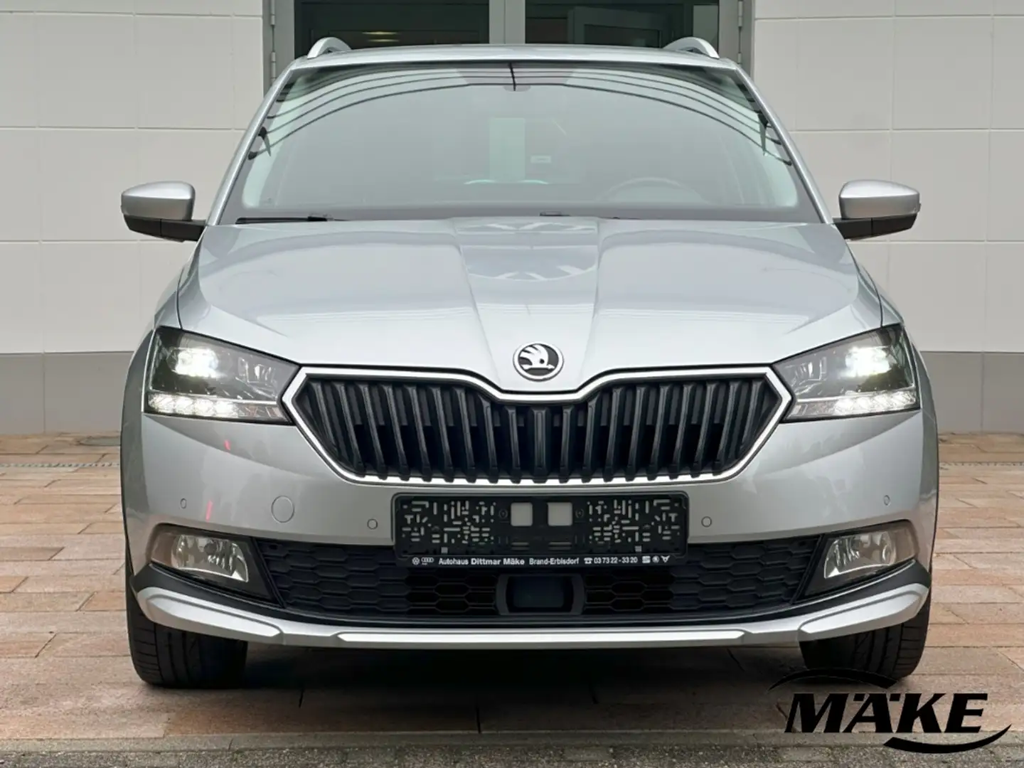 Skoda Fabia Combi Scoutline 1.0 TSI NAV LED GRA ALU Silber - 2