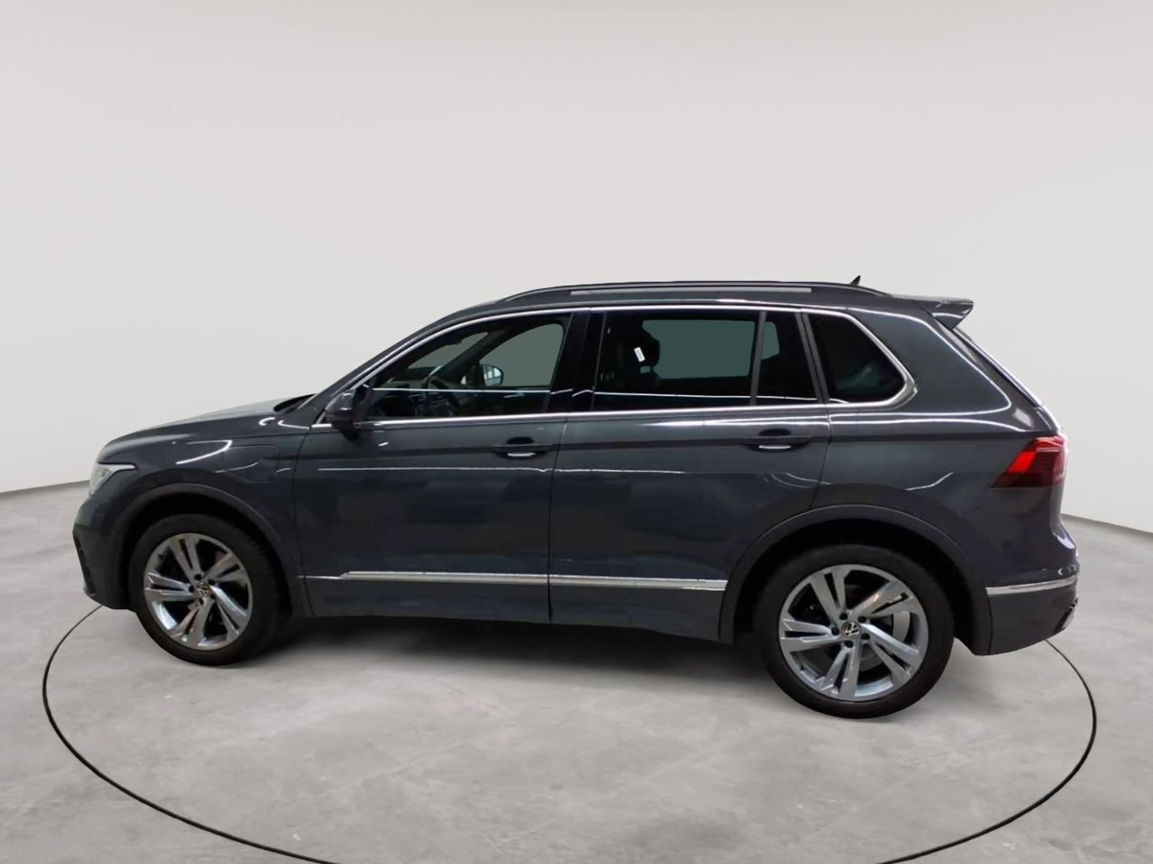 Volkswagen Tiguan Tiguan 1.4 eHybrid R-Line AHK KAM NAV — photo 6