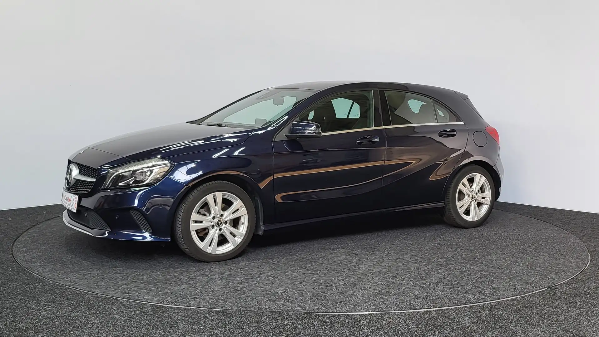 Mercedes-Benz A 180 A 180 ~ Automaat ~ Camera ~ PDC ~ Navi ~ Airco Blau - 1