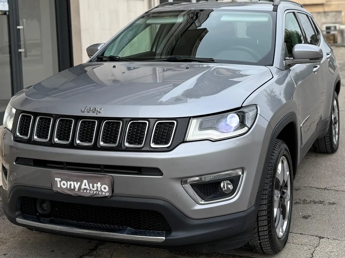 Jeep Compass 2.0mjt Limited 4wd 140cv auto NAVI FULL LED,PELLE Argento - 1