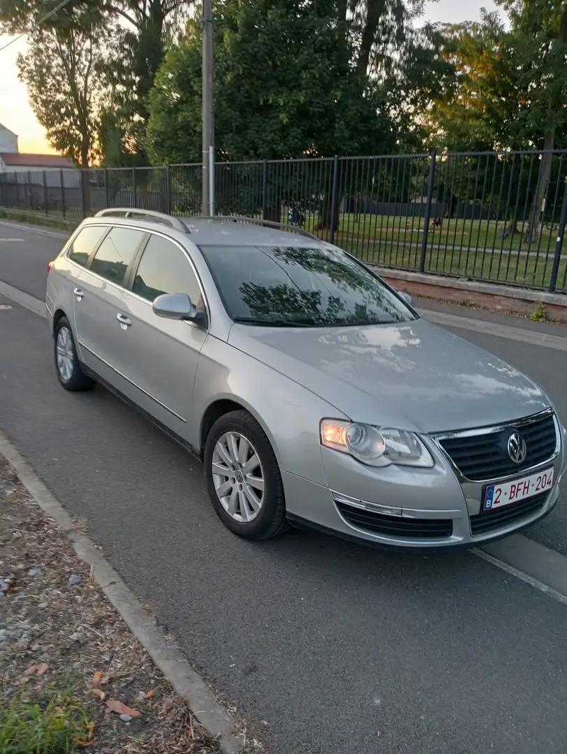 Volkswagen Passat 1.9 TDI 105 CH TREND_ euro4 - 2