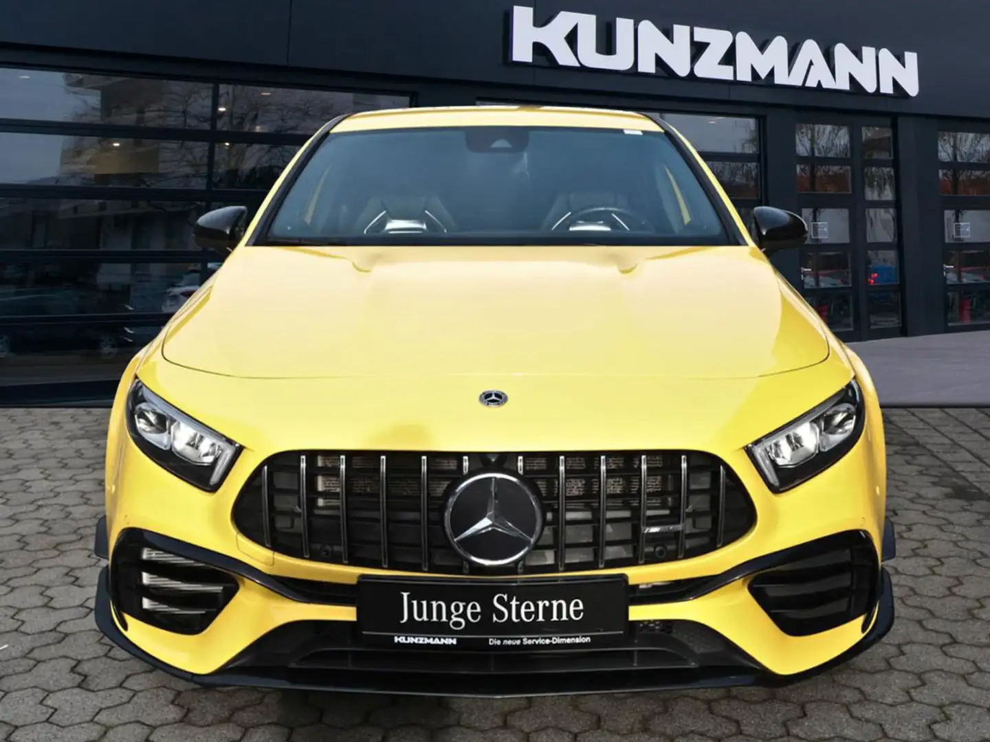 Mercedes-Benz A 45 AMG S 4M+  Night Multikontursitze Memory Geel - 2
