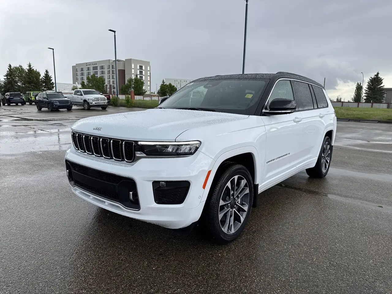 Jeep Grand Cherokee снимка Jeep Grand Cherokee