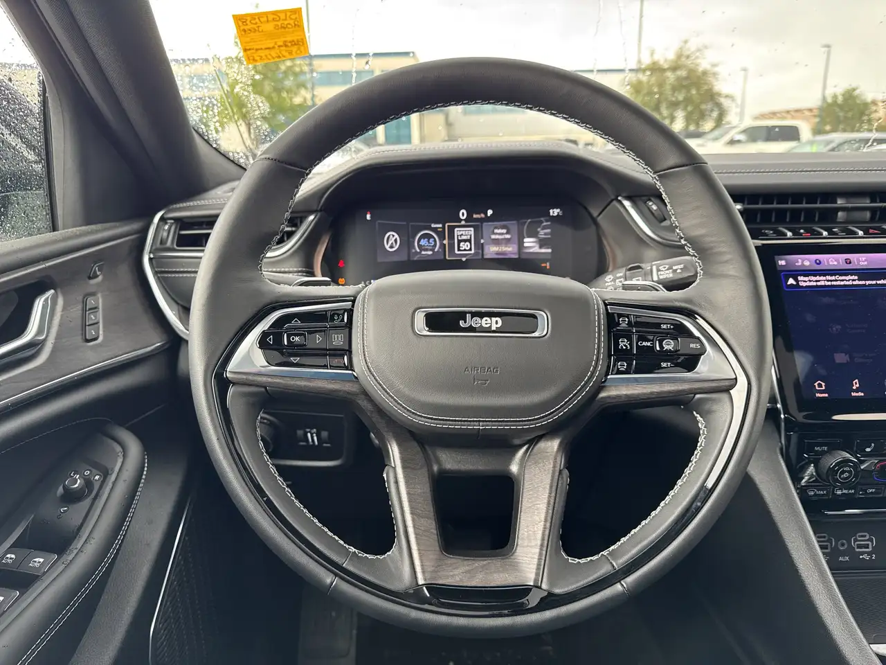 Jeep Grand Cherokee снимка Jeep Grand Cherokee