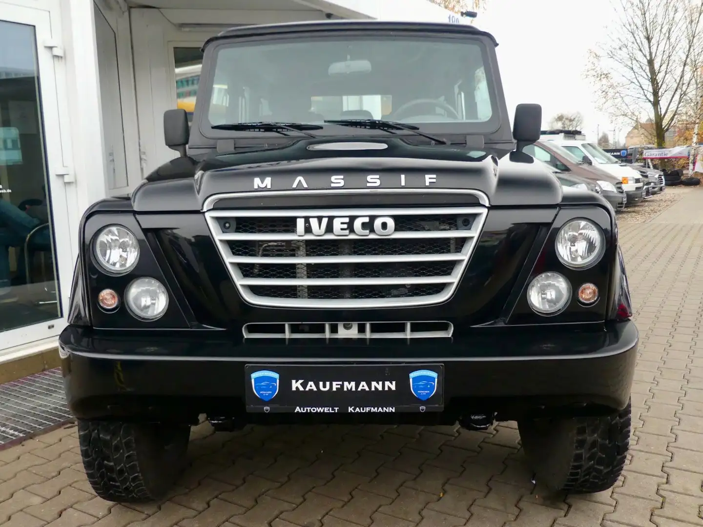 Iveco Massif Classico 5 Sitze Klima  Lang Negro - 2
