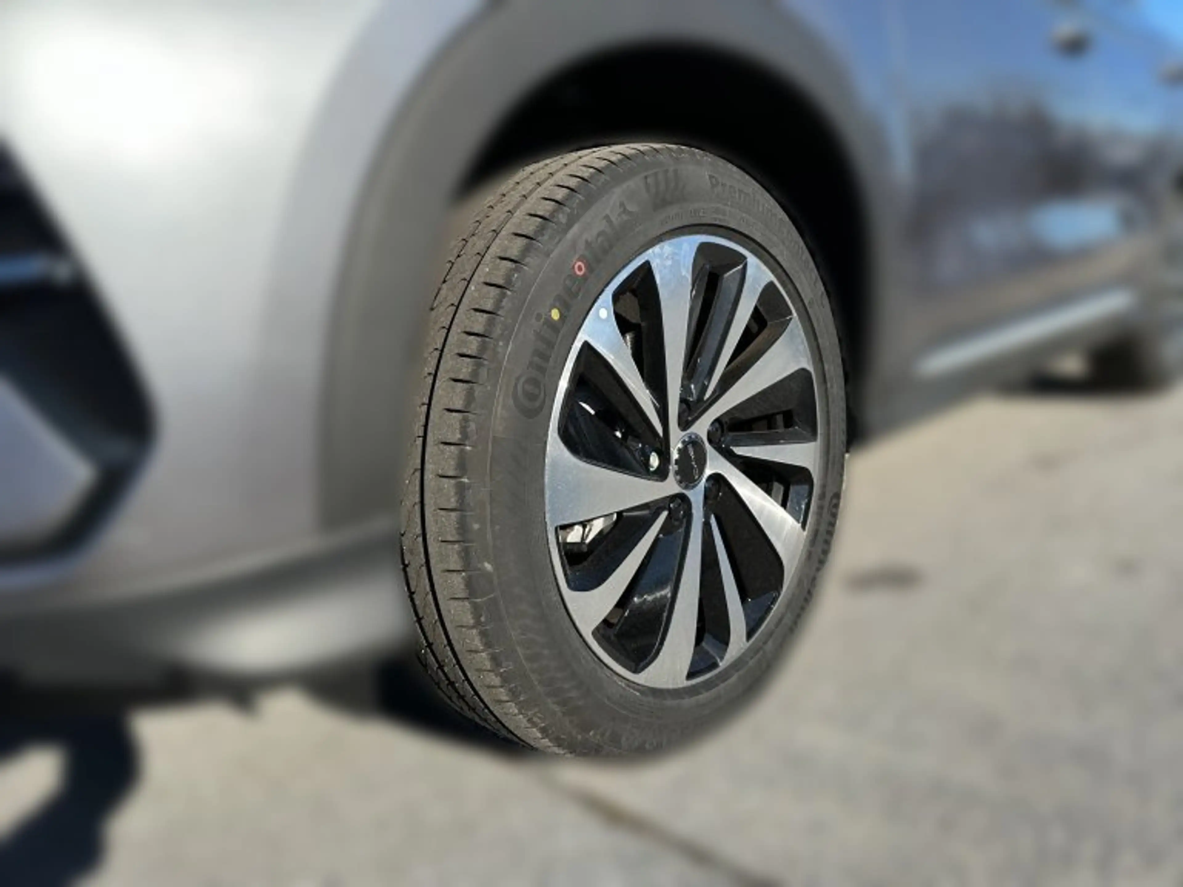 BYD Seal U DM-i Design AWD — photo 4