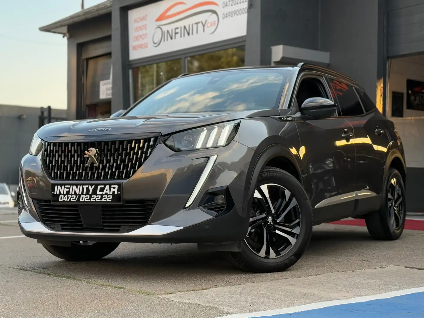 Peugeot 2008 2008 1.5 BlueHDi GT Pack S Gris - 2