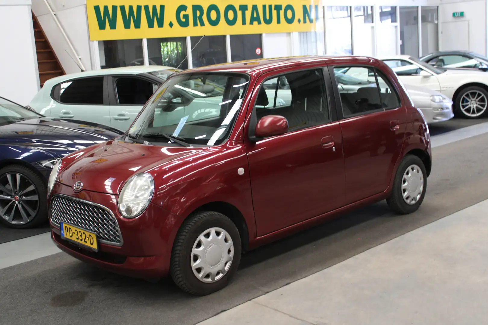 Daihatsu Trevis 1.0 Airco, Isofix, Stuurbekrachtiging Rojo - 1