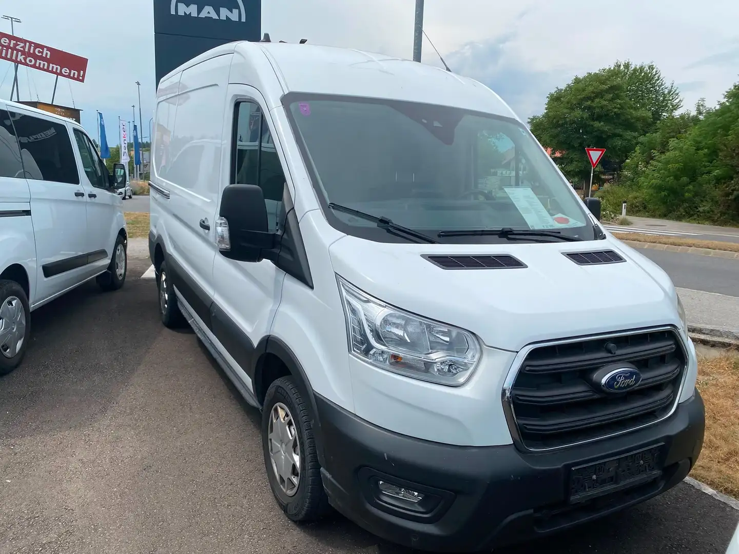 Ford Transit 290 L2 Trend Weiß - 1