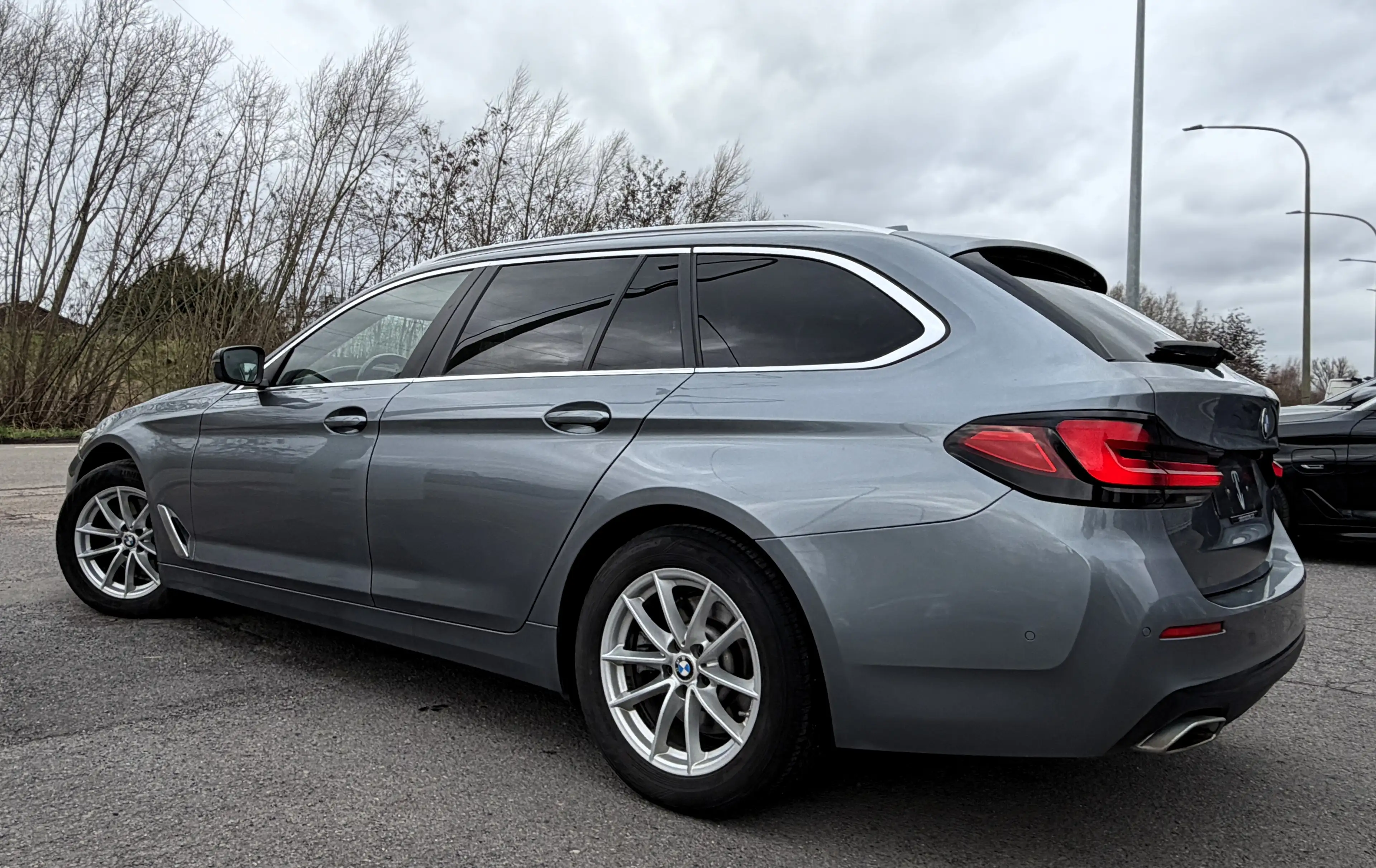 BMW 518 dA CONFORT SEATS/CAMERA/KEYLESS/COCKPIT/CAMERA — photo 5